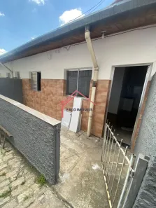Casa com 2 Quartos para alugar, 40m² no São Pedro, Osasco