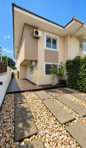 Casa com 3 Quartos para alugar, 145m² no Rio Tavares, Florianópolis