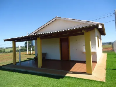 Casa com 2 Quartos à venda, 68m² no Residencial California, Santo Antônio de Goiás