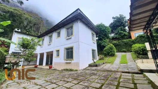 Casa com 3 Quartos à venda, 230m² no Soberbo, Teresópolis
