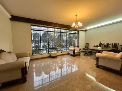 Sobrado com 6 Quartos para alugar, 450m² no Gonzaga, Santos