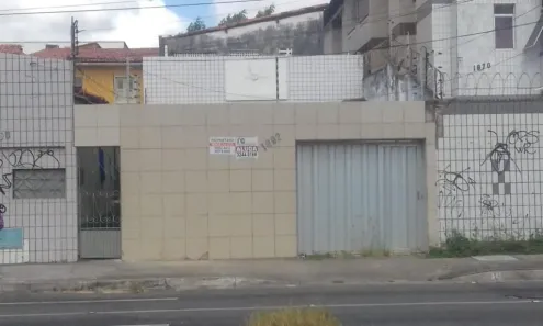 Casa com 3 Quartos à venda, 150m² no Vila União, Fortaleza