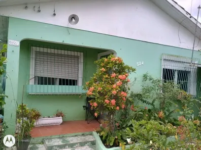 Casa com 2 Quartos à venda, 200m² no Maringá, Alvorada