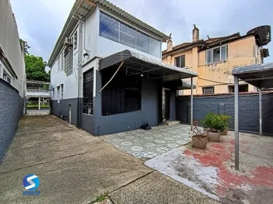Prédio Comercial com 3 Quartos à venda, 250m² no Navegantes, Porto Alegre