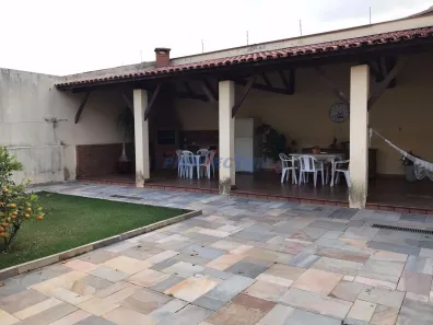 Sobrado com 4 Quartos à venda, 464m² no Jardim Guarani, Campinas
