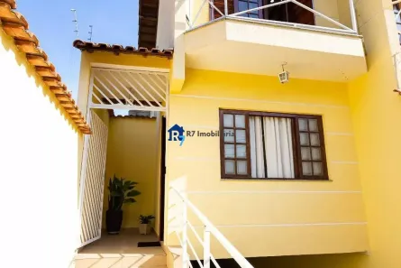 Sobrado com 3 Quartos à venda, 179m² no Vila Yara, Osasco