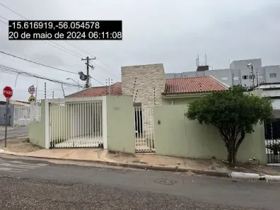 Casa com 3 Quartos para venda ou aluguel, 220m² no Boa Esperança, Cuiabá