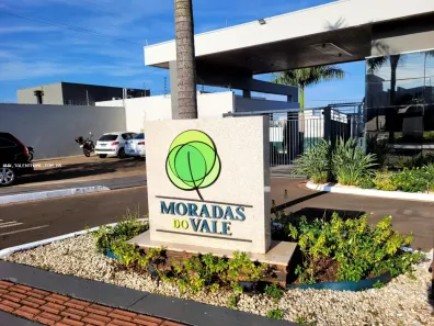 Casa de Condomínio com 3 Quartos à venda, 220m² no Brasília, Londrina