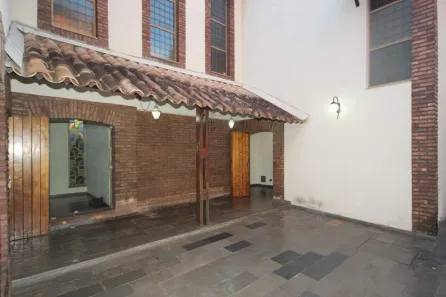 Casa com 5 Quartos para alugar, 390m² no Belvedere, Belo Horizonte
