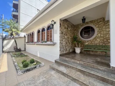 Casa com 3 Quartos à venda, 180m² no Cascatinha, Juiz de Fora