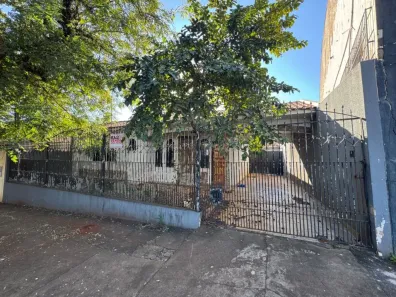Casa com 3 Quartos à venda, 176m² no Zona 07, Maringá