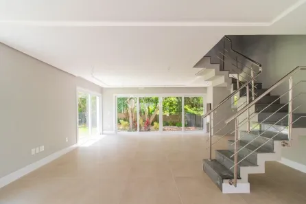Casa de Condomínio com 3 Quartos para alugar, 300m² no Pedra Redonda, Porto Alegre