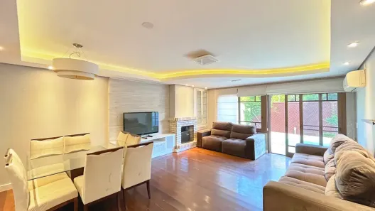 Casa de Condomínio com 4 Quartos à venda, 241m² no Vila Assunção, Porto Alegre