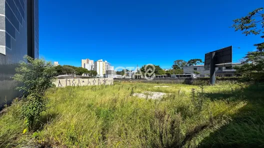 Lote/Terreno para alugar, 375m² no Bacacheri, Curitiba