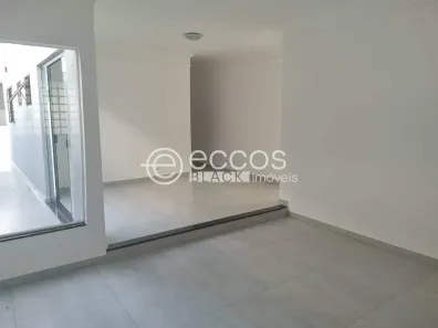 Casa com 3 Quartos à venda, 198m² no Alto Umuarama, Uberlândia