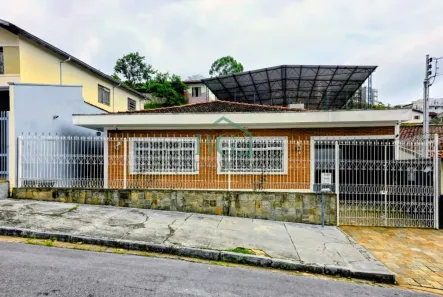 Casa com 2 Quartos à venda, 231m² no Santa Ângela, Poços de Caldas