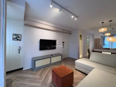 Apartamento com 1 Quarto para alugar, 55m² no Cambuí, Campinas