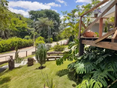 Casa com 3 Quartos à venda, 211m² no Vale do Tamanduá, Santa Luzia