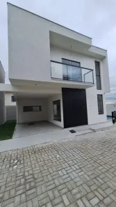 Casa com 3 Quartos à venda, 170m² no Buraquinho, Lauro de Freitas