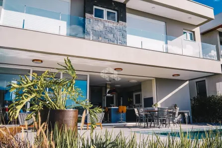 Casa de Condomínio com 5 Quartos à venda, 390m² no Centro, Xangri-lá