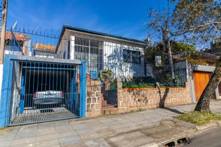 Casa com 5 Quartos à venda, 220m² no Tristeza, Porto Alegre
