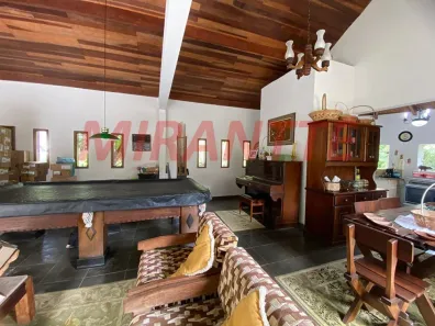 Sobrado com 3 Quartos à venda, 237m² no Caraguatá, Mairiporã