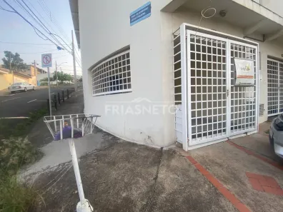Casa com 2 Quartos para alugar, 90m² no Castelinho, Piracicaba