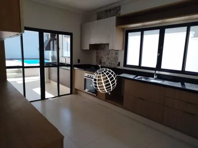 Casa com 3 Quartos à venda, 115m² no Jardim do Lago, Atibaia