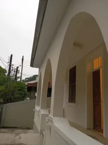 Imóvel Comercial com 1 Quarto para alugar, 10m² no Centro, Petrópolis