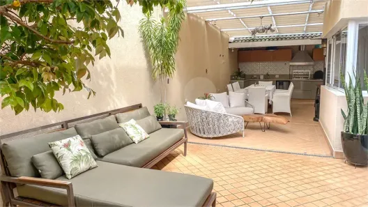 Casa de Condomínio com 4 Quartos à venda, 400m² no Santo Amaro, São Paulo
