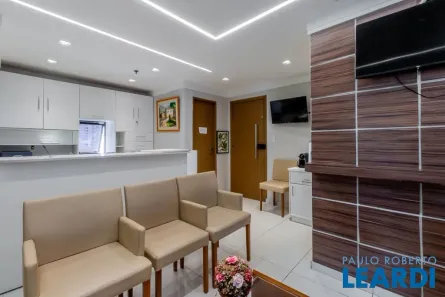 Sala Comercial à venda, 71m² no Santa Cecília, São Paulo