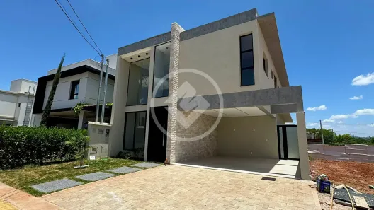 Casa de Condomínio com 4 Quartos à venda, 210m² no Jardins Capri, Senador Canedo