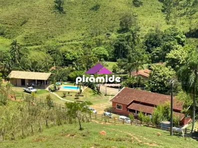 Fazenda/Sítio com 5 Quartos à venda, 400m² no São Francisco Xavier, São José dos Campos