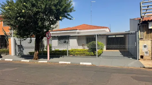 Casa com 3 Quartos à venda, 180m² no Vila Yamada, Araraquara