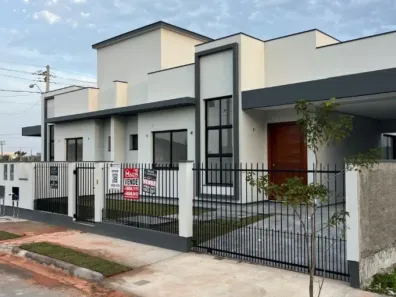 Casa com 2 Quartos à venda, 94m² no Sertão do Maruim, São José