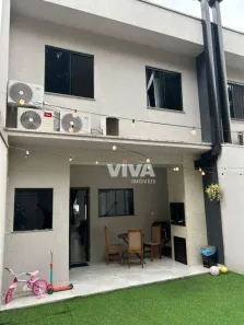 Sobrado com 3 Quartos à venda, 111m² no Fazenda, Itajaí
