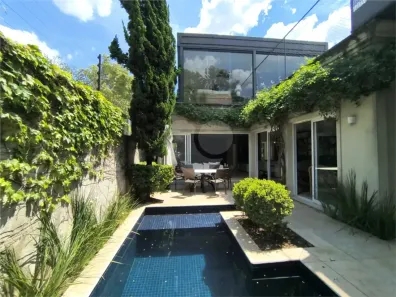 Casa com 3 Quartos à venda, 485m² no Pacaembu, São Paulo