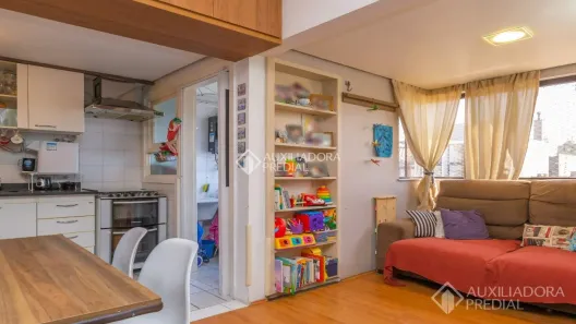 Apartamento com 2 Quartos à venda, 67m² no Cidade Baixa, Porto Alegre