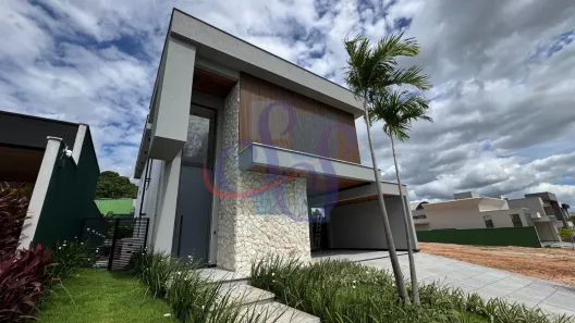 Casa com 4 Quartos à venda, 292m² no Centro, Eusébio