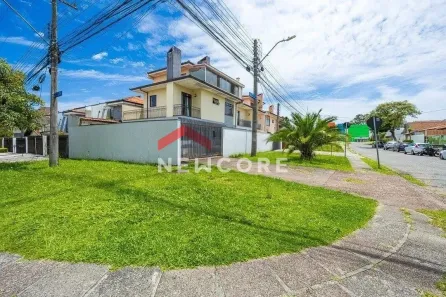 Sobrado com 5 Quartos à venda, 249m² no Jardim das Américas, Curitiba