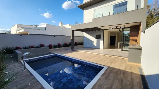 Sobrado com 3 Quartos à venda, 180m² no Cajuru do Sul, Sorocaba