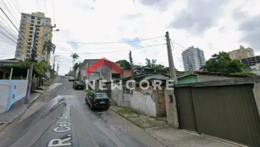 Lote/Terreno com 1 Quarto à venda, 351m² no Barreiros, São José
