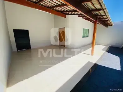 Casa com 3 Quartos à venda, 170m² no Alto Umuarama, Uberlândia