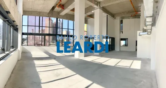Sala Comercial à venda, 264m² no Pinheiros, São Paulo
