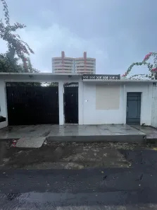 Casa com 4 Quartos para alugar, 280m² no Nossa Senhora das Graças, Manaus