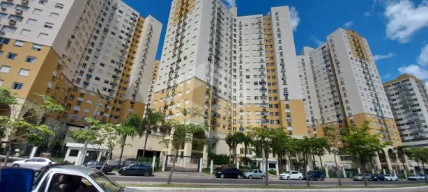 Apartamento com 2 Quartos para alugar, 70m² no Partenon, Porto Alegre