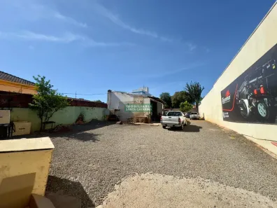 Lote/Terreno à venda, 682m² no Zona 05, Maringá
