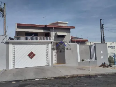 Sobrado com 3 Quartos à venda, 234m² no Parque do Estado II, Mogi Mirim
