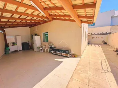 Apartamento com 3 Quartos à venda, 180m² no Santa Mônica, Belo Horizonte