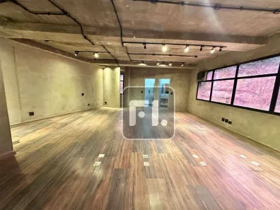 Sala Comercial à venda, 150m² no Vila Olímpia, São Paulo